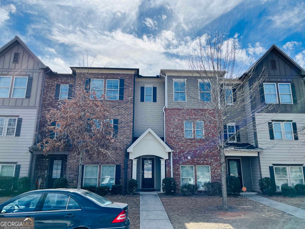 Photo of 381 Sand Bay Drive, Atlanta, GA 30331 (MLS # 10792992)