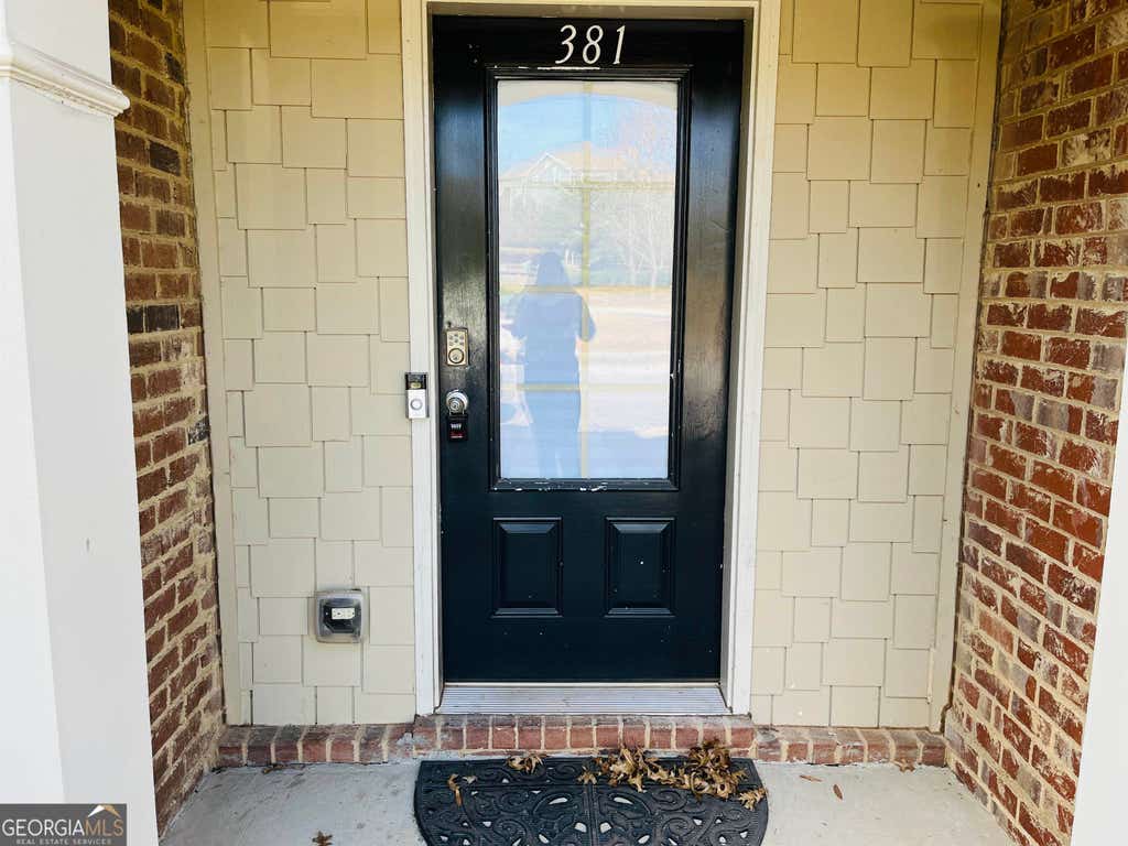 Photo of 381 Sand Bay Drive, Atlanta, GA 30331 (MLS # 10792992)