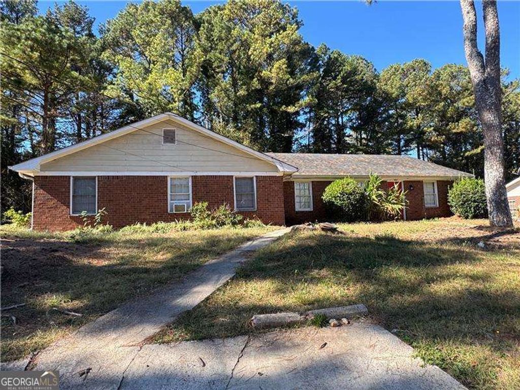 Photo of 452 Lexington Drive, Lawrenceville, GA 30046 (MLS # 10677643)