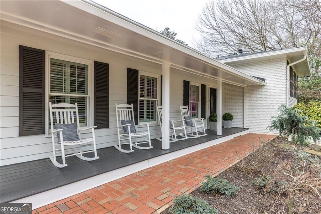 775 E Powderhorn RD NE