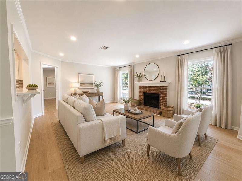 Photo of 211 Abingdon Way, Sandy Springs, GA 30328 (MLS # 10815697)