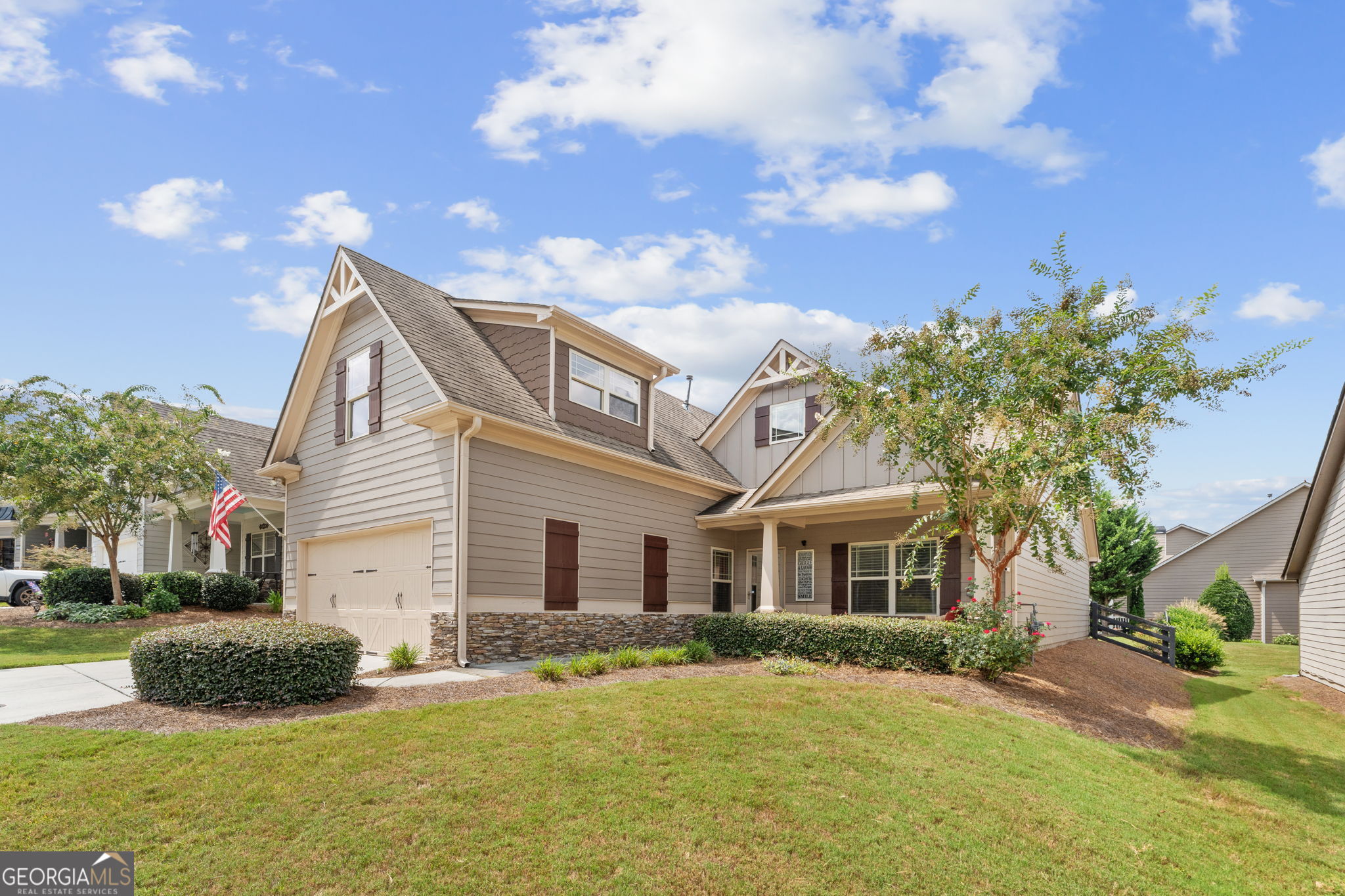 194 Hawthorne Ridge CIR