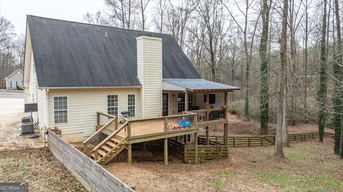 140 Glencrest DR