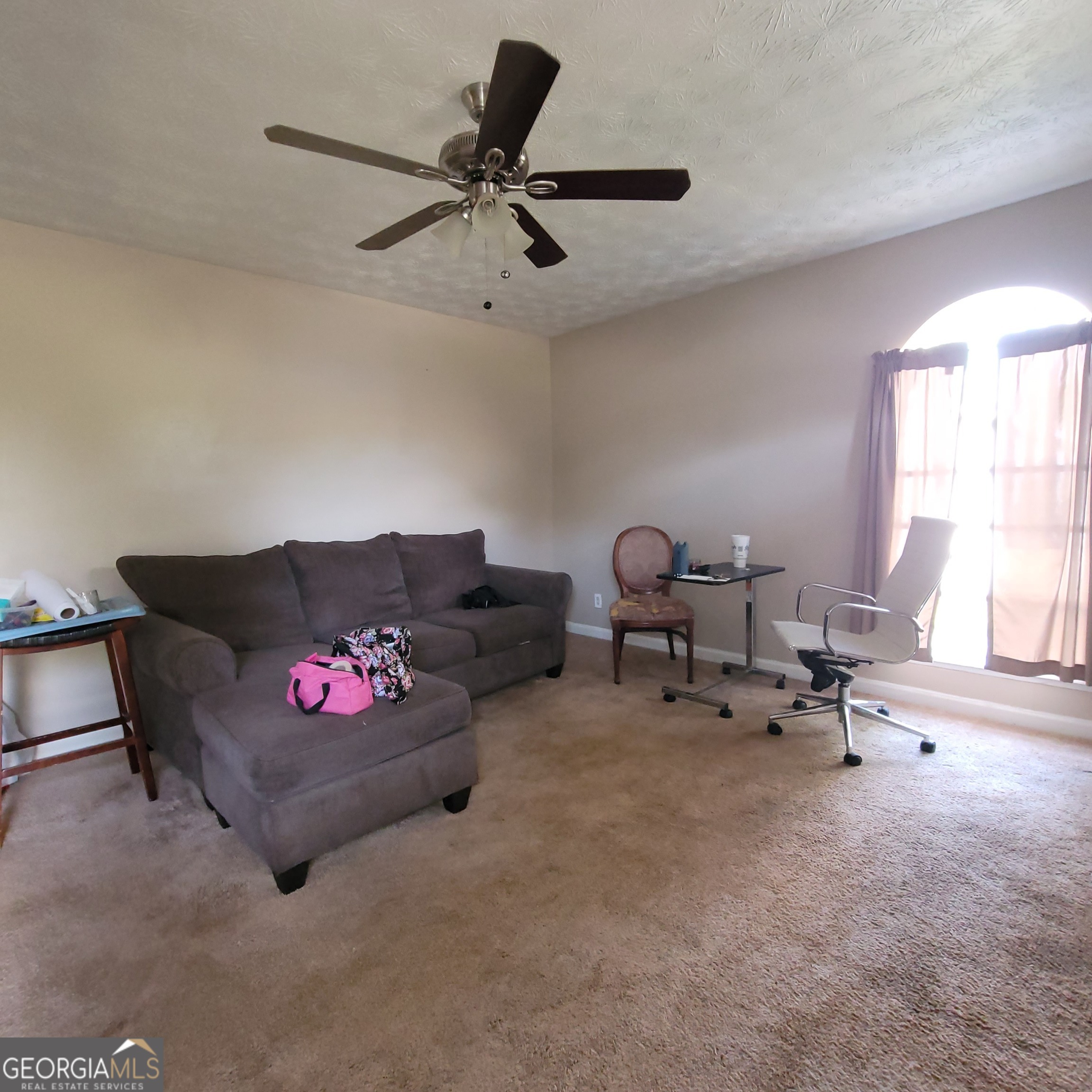 2884 Haddon DR