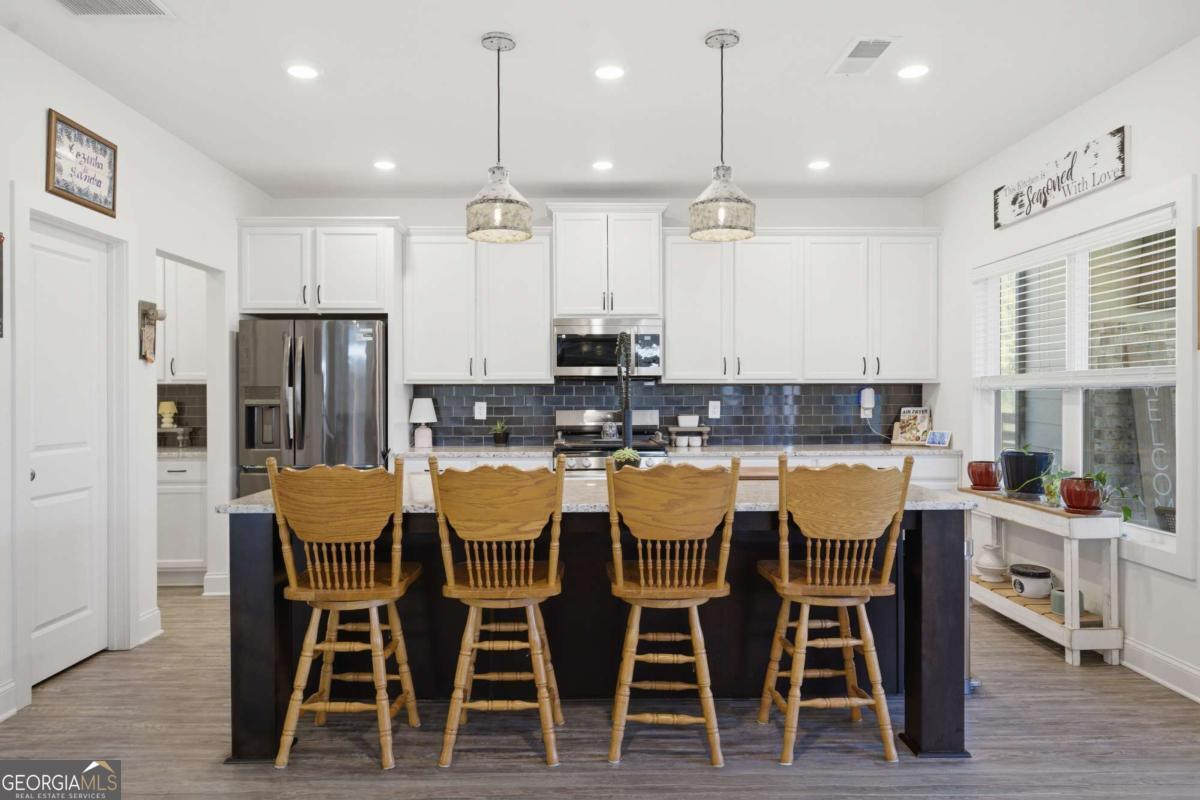 186 Mountain Ashe LN