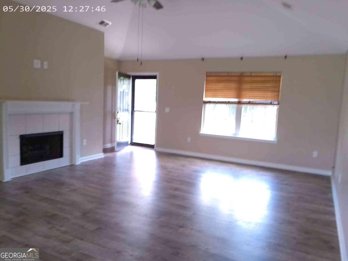 119 Auburn CIR