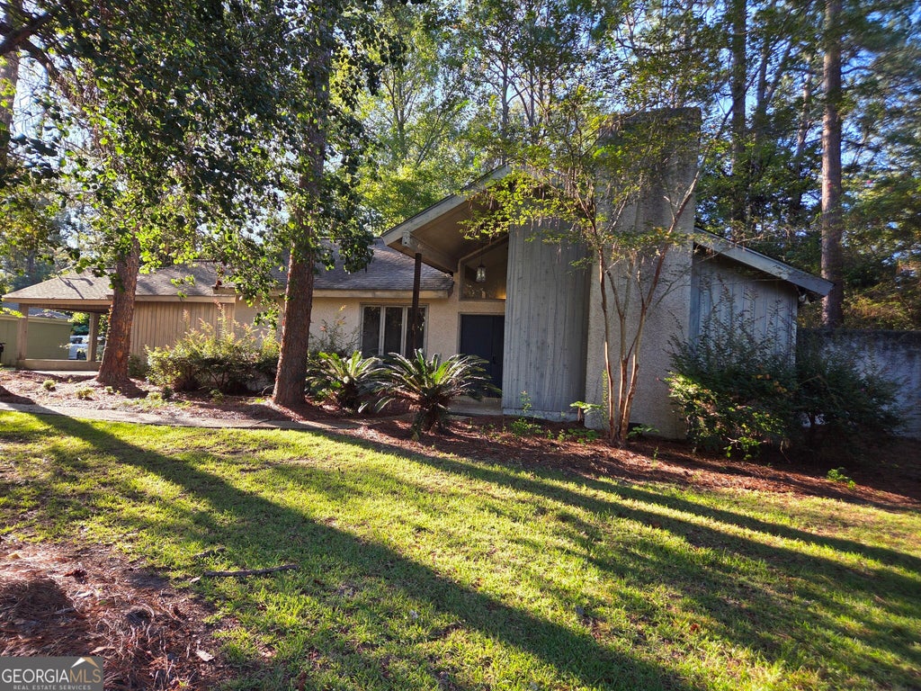 Photo of 112 Greenbriar Trl, Statesboro, GA 30458 (MLS # 10855920)
