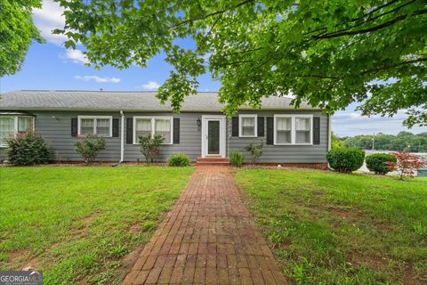 Photo of 16 Bittings Avenue, Summerville, GA 30747 (MLS # 10778988)
