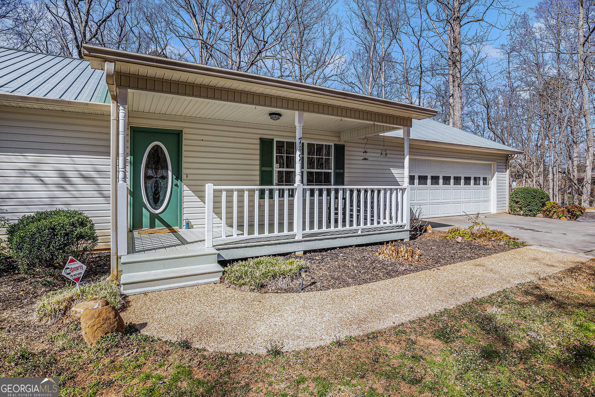 Mount Airy, Georgia 30563, United States, 3 Bedrooms Bedrooms, ,3 BathroomsBathrooms,Residential,Active,78174
