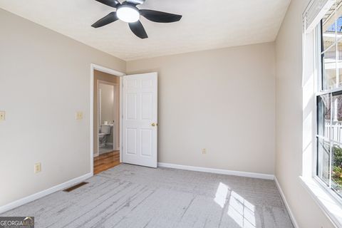 A home in Mount Airy