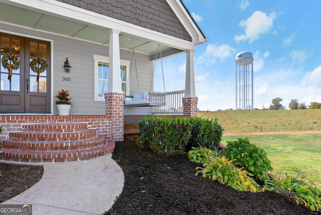 Photo of 360 Clear View Court, Clermont, GA 30527 (MLS # 10673199)