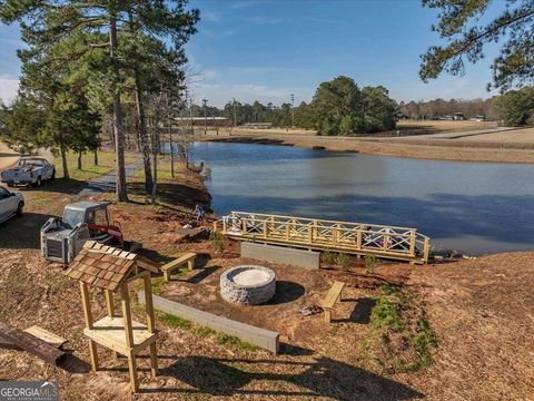 A home in Americus