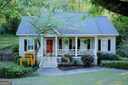 2576 Old Holton RD