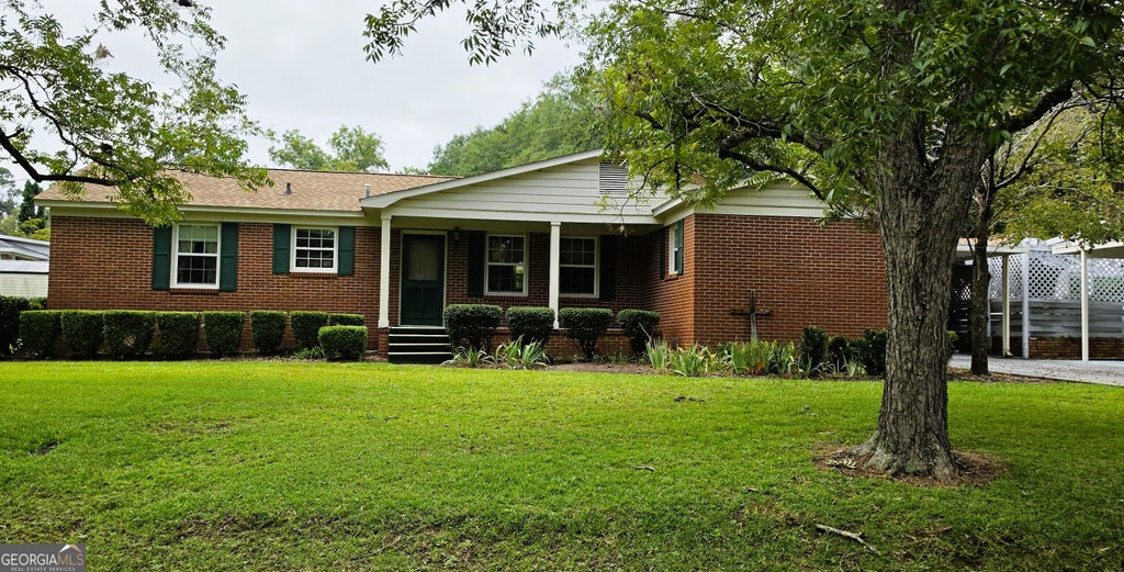 Photo of 555 Mulberry Street, Swainsboro, GA 30401 (MLS # 10845287)