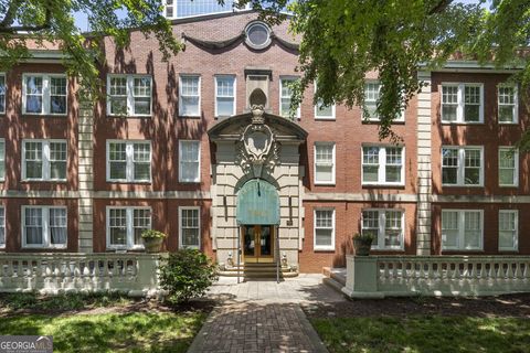 Photo of 2840 Peachtree Road NW #406, Atlanta, GA 30305 (MLS # 10740925)
