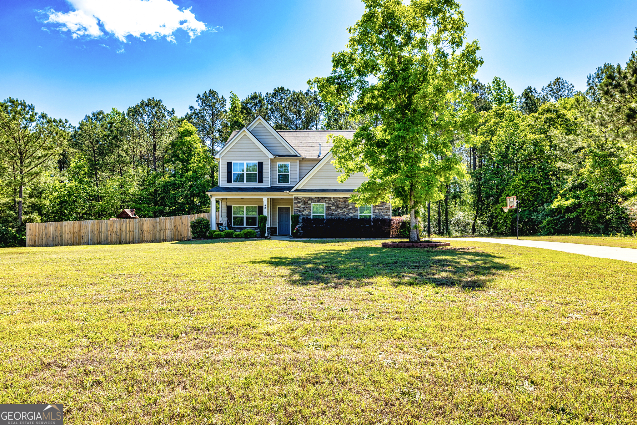90 Flat Creek DR