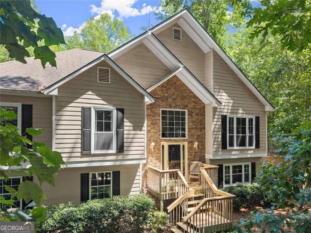 9545 Eagles Landing DR