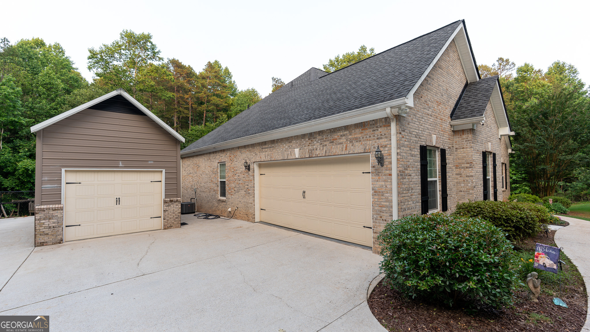 219 Periwinkle WAY