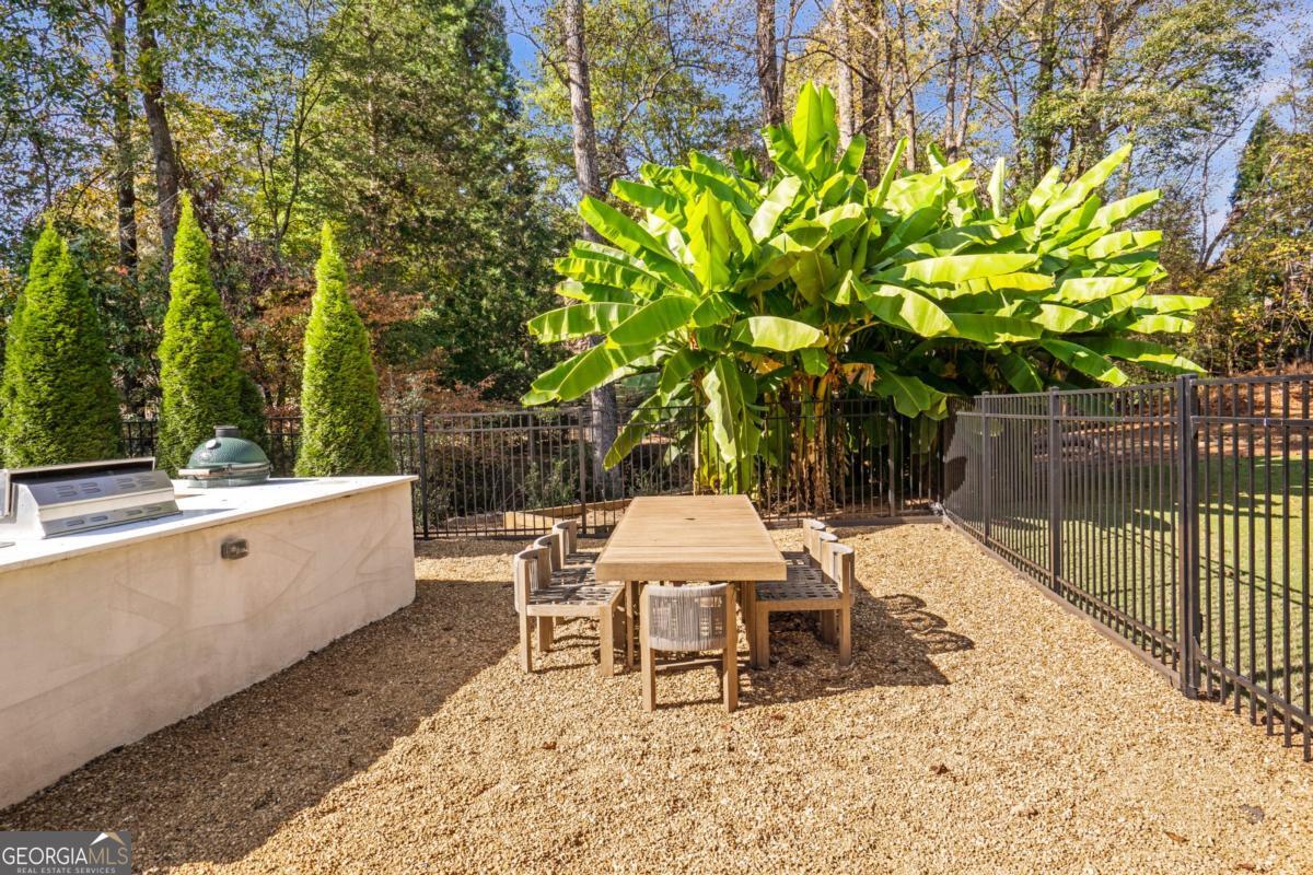 White Columns - Residential