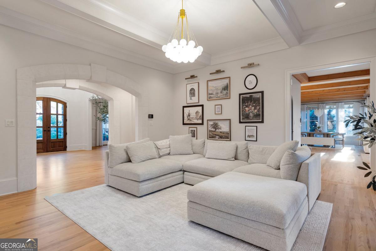 White Columns - Residential