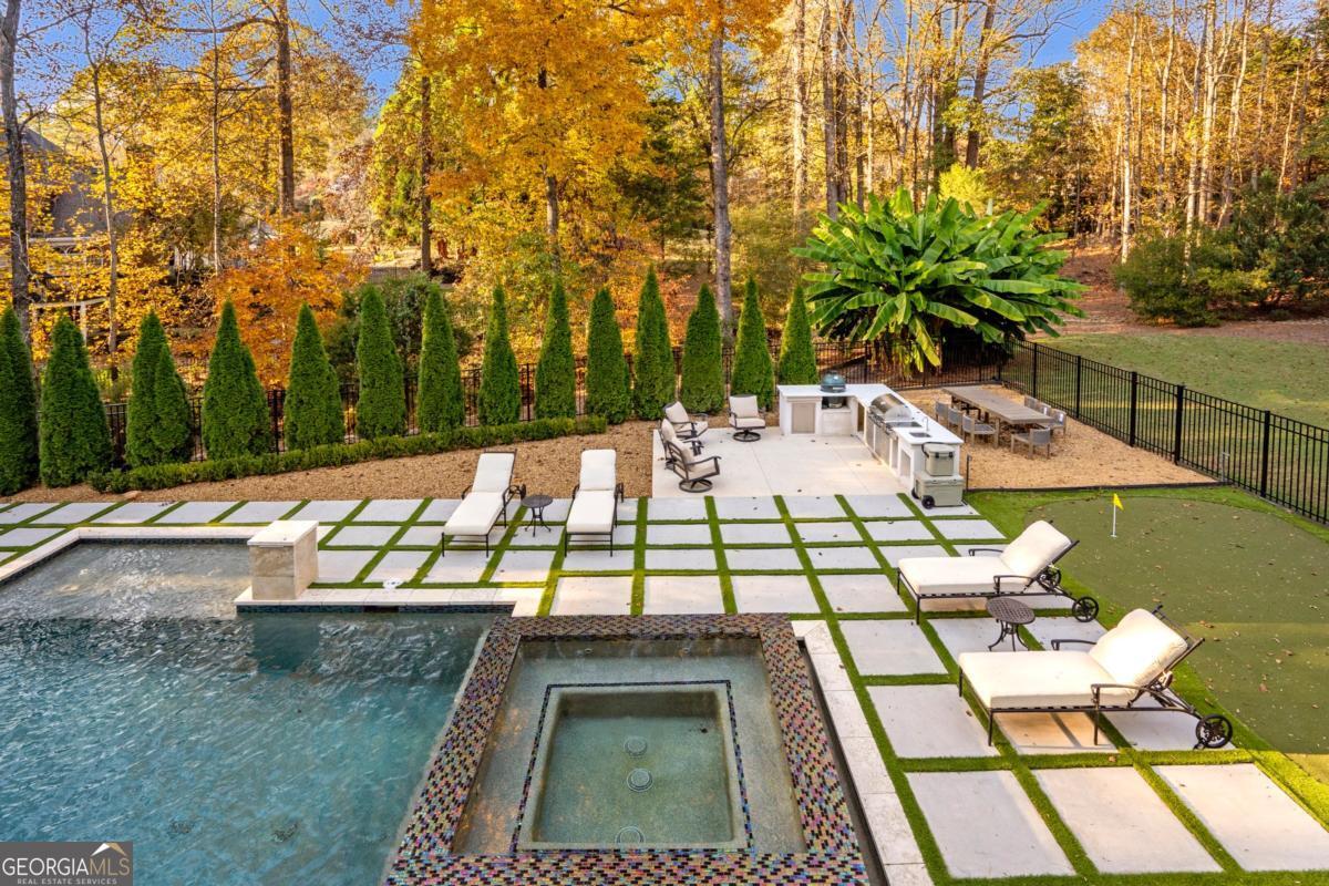 White Columns - Residential