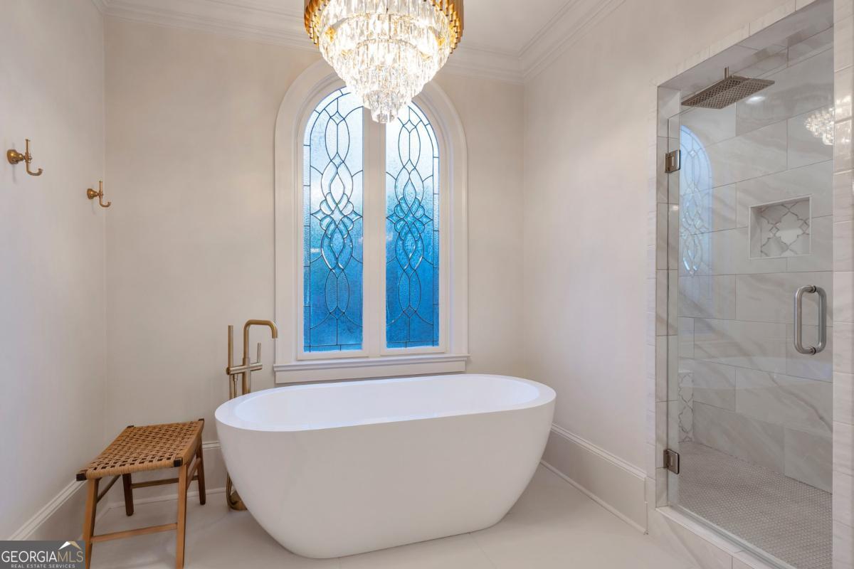 White Columns - Residential