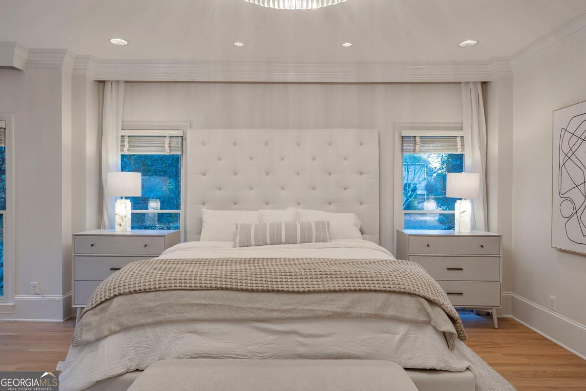 White Columns - Residential