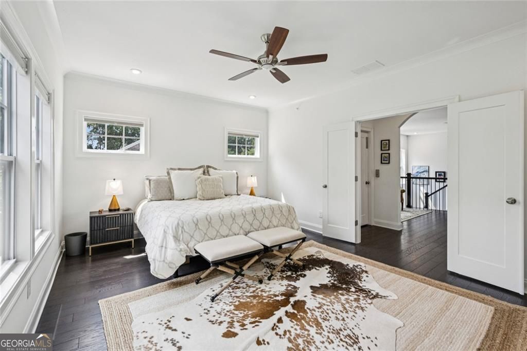 Sandy Springs, Georgia 30328, United States, 3 Bedrooms Bedrooms, ,4 BathroomsBathrooms,Residential,Active,204729