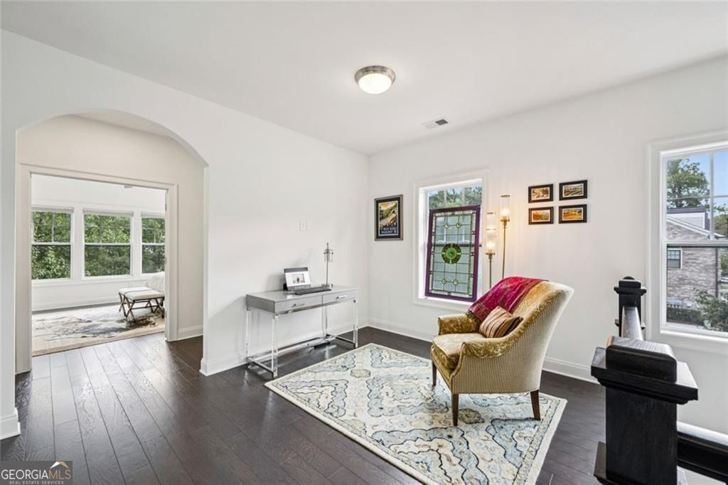 Sandy Springs, Georgia 30328, United States, 3 Bedrooms Bedrooms, ,4 BathroomsBathrooms,Residential,Active,204729