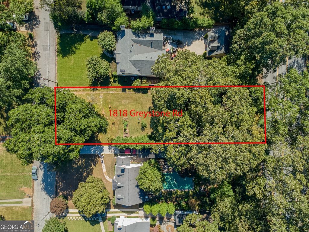 Photo of 1818 Greystone Road NW, Atlanta, GA 30318 (MLS # 10625204)