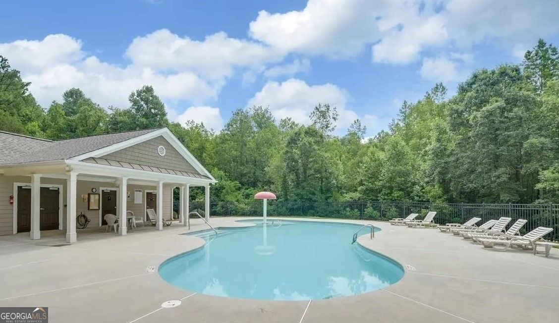 4744 Shady Lake CIR