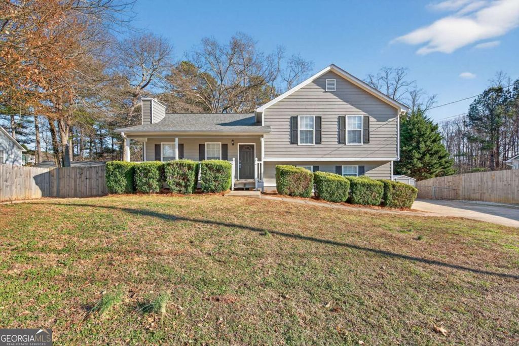 Photo of 1922 Seals Road, Dallas, GA 30157 (MLS # 10681427)