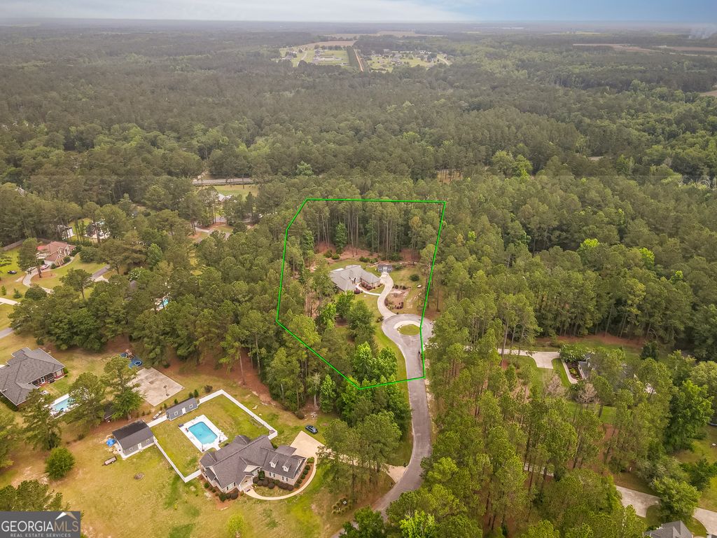 Photo of 1628 Stanford Drive, Statesboro, GA 30461 (MLS # 10774949)