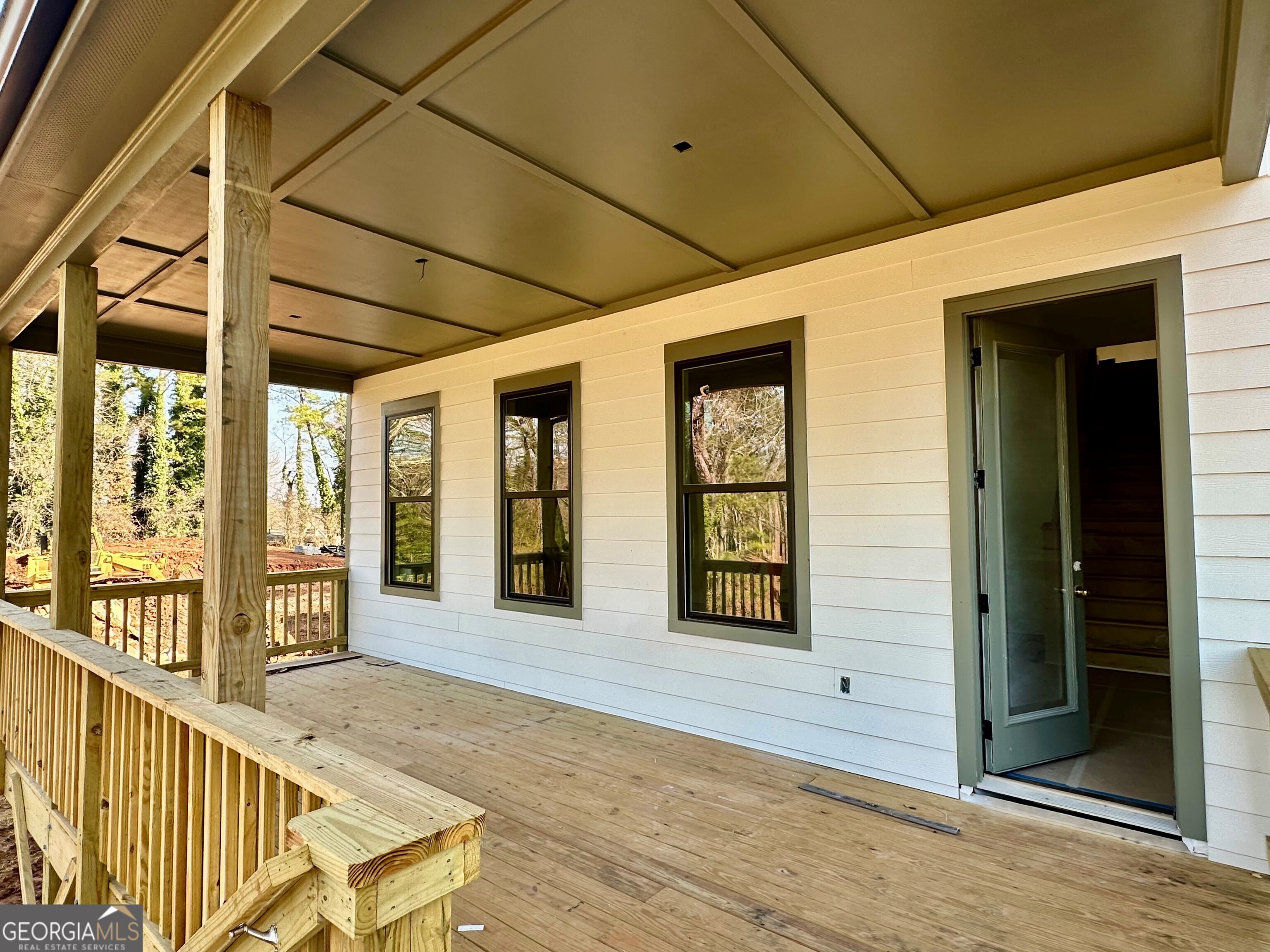 ADDISON HEIGHTS - Residential
