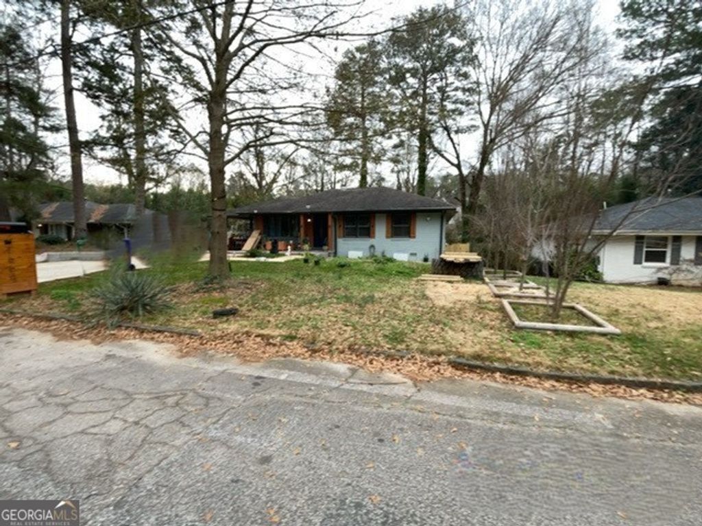 Photo of 1669 Carter Road, Decatur, GA 30032 (MLS # 10675396)