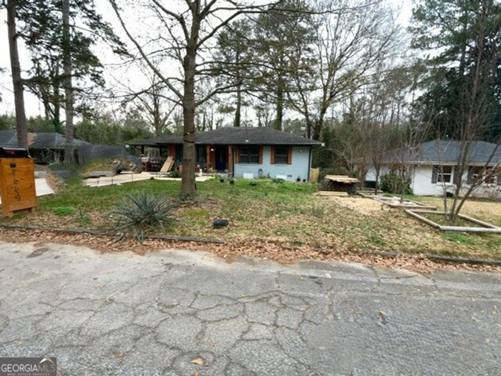 Photo of 1669 Carter Road, Decatur, GA 30032 (MLS # 10675396)