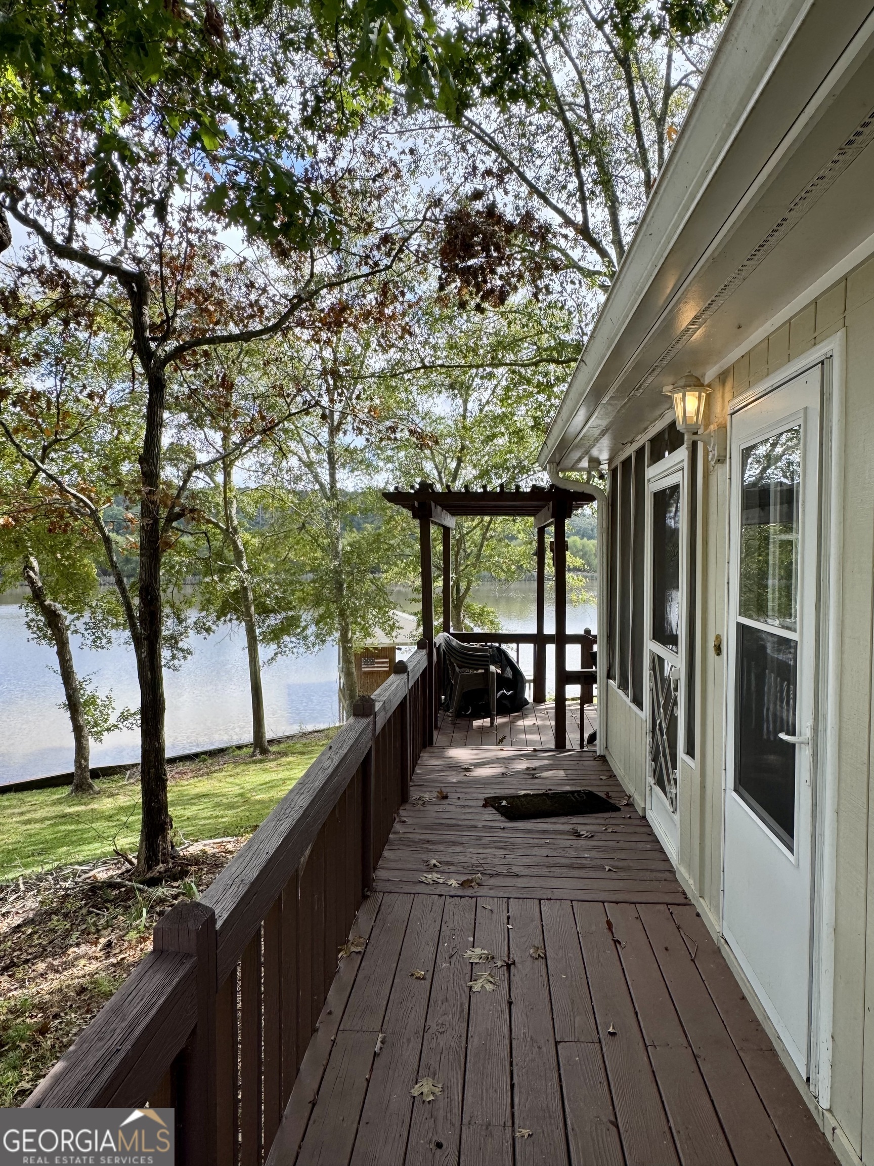 156 Anchor Pointe DR