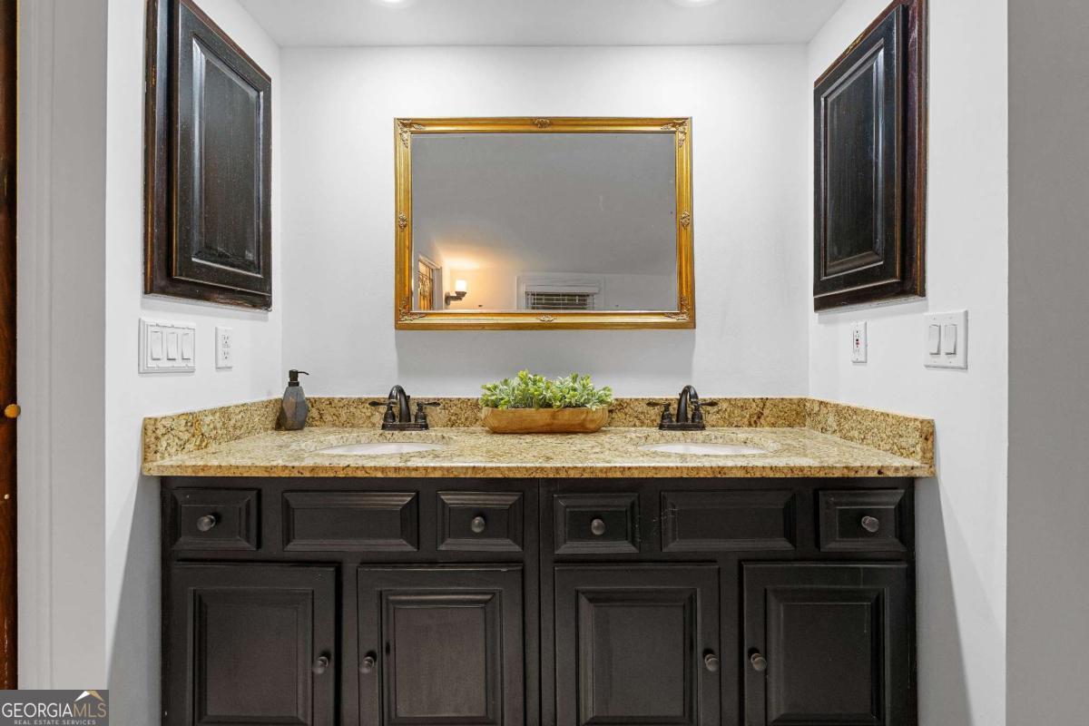 Grant Park - Residential