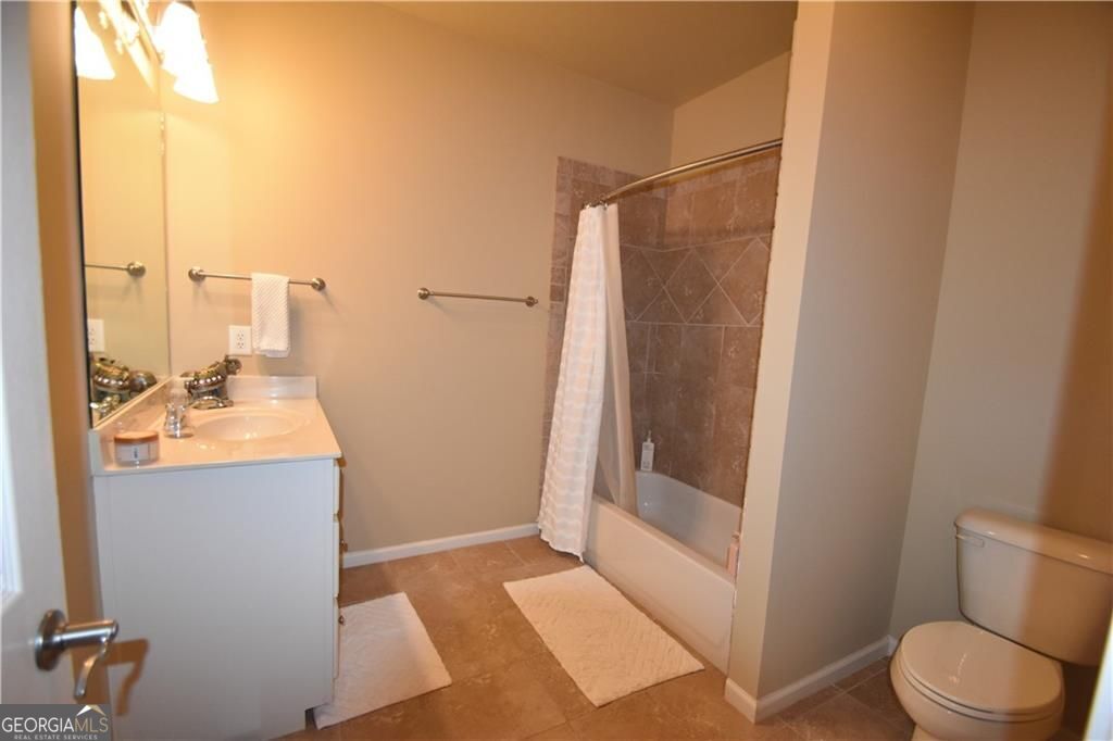 Buford, Georgia 30519, United States, 5 Bedrooms Bedrooms, ,4 BathroomsBathrooms,Residential,Active,178560