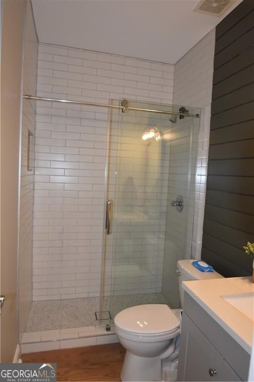 Buford, Georgia 30519, United States, 5 Bedrooms Bedrooms, ,4 BathroomsBathrooms,Residential,Active,178560