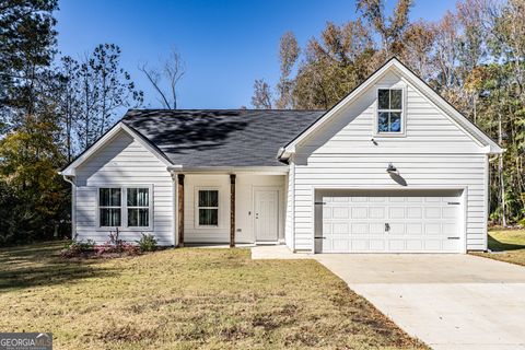 Photo of 841 Shannon Circle NE, Rome, GA 30161 (MLS # 10641033)