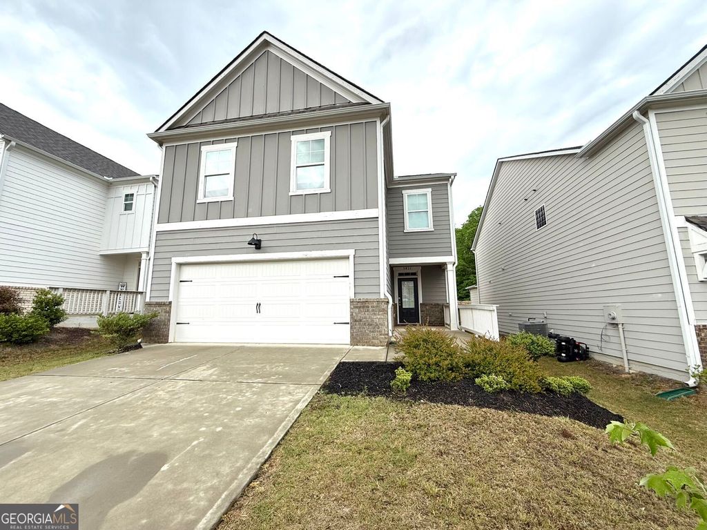 Photo of 5831 Screech Owl Drive, Flowery Branch, GA 30542 (MLS # 10691610)