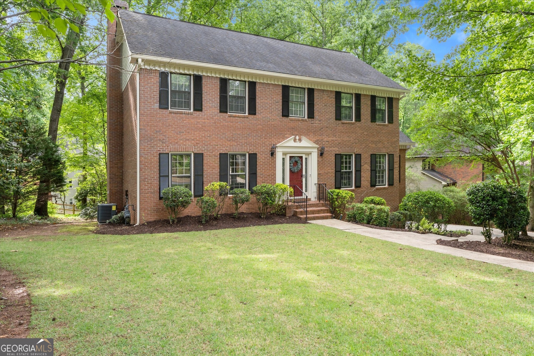 1025 Charlton TRCE SW