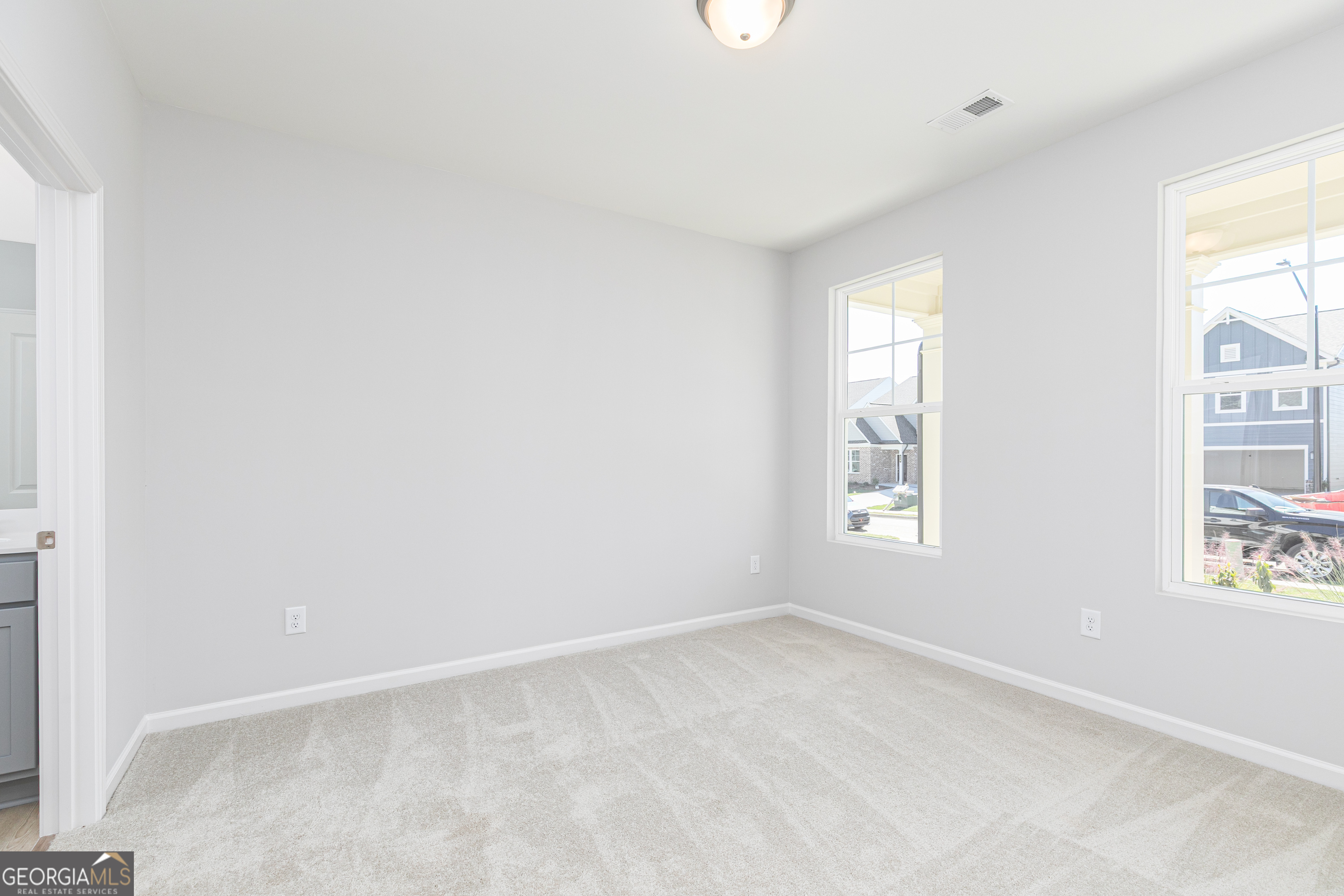 732 Coventry Cove WAY