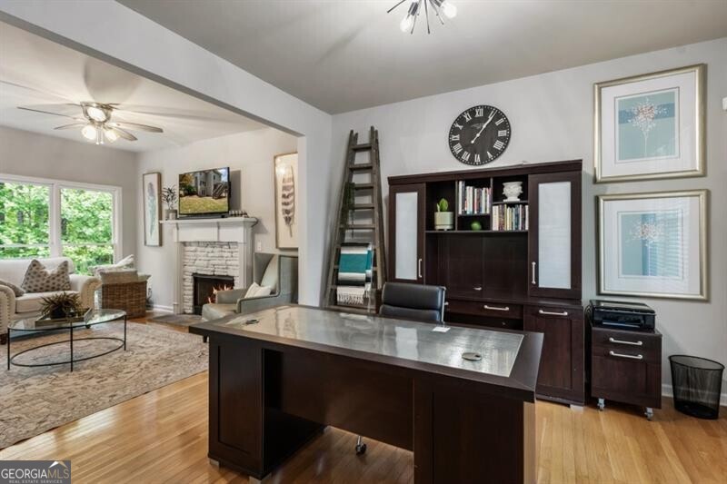 143 Treadstone LN