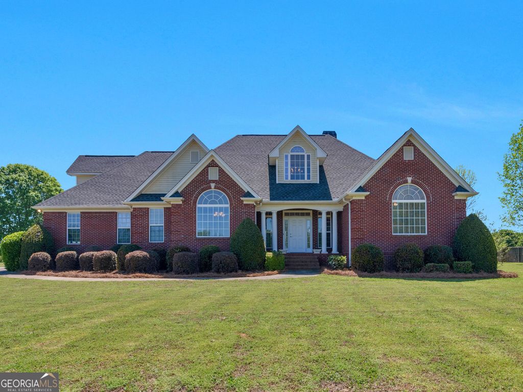 Photo of 741 Moreland Road, Griffin, GA 30224 (MLS # 10728117)