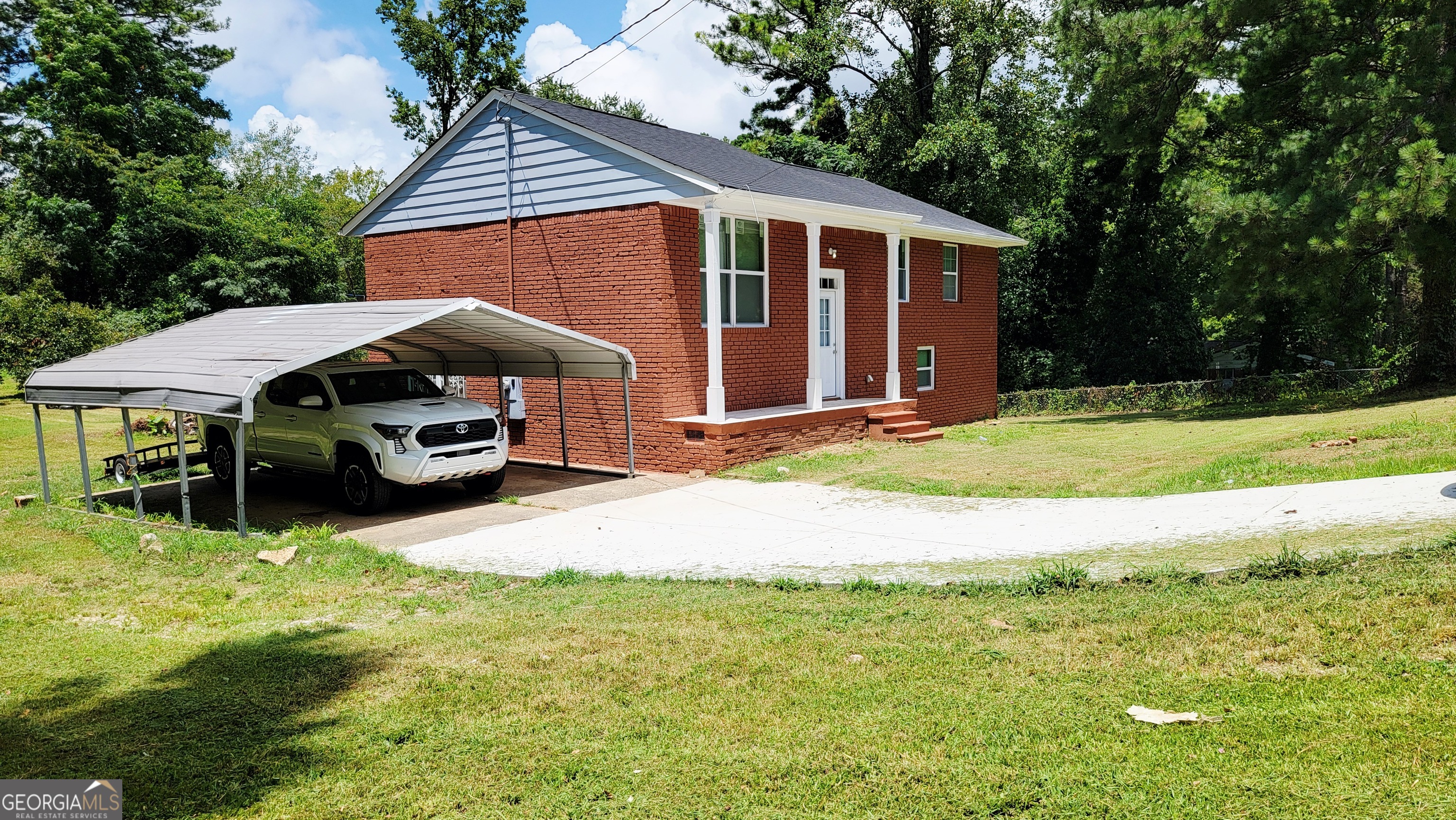 4491 Glade RD