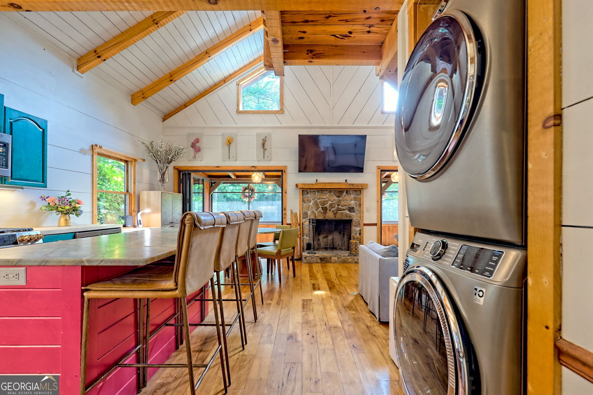 Clayton, Georgia 30525, United States, 2 Bedrooms Bedrooms, ,2 BathroomsBathrooms,Residential,Active,201042