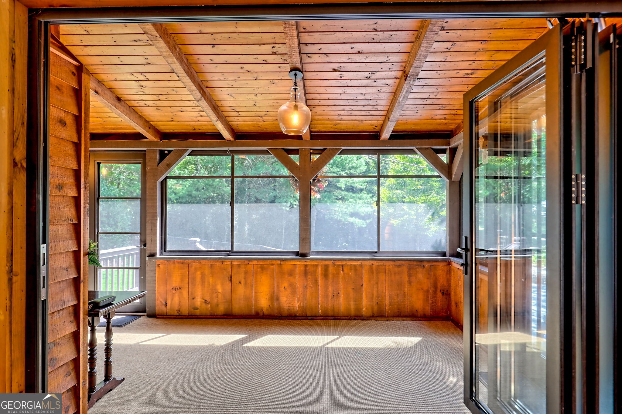 Clayton, Georgia 30525, United States, 2 Bedrooms Bedrooms, ,2 BathroomsBathrooms,Residential,Active,201042