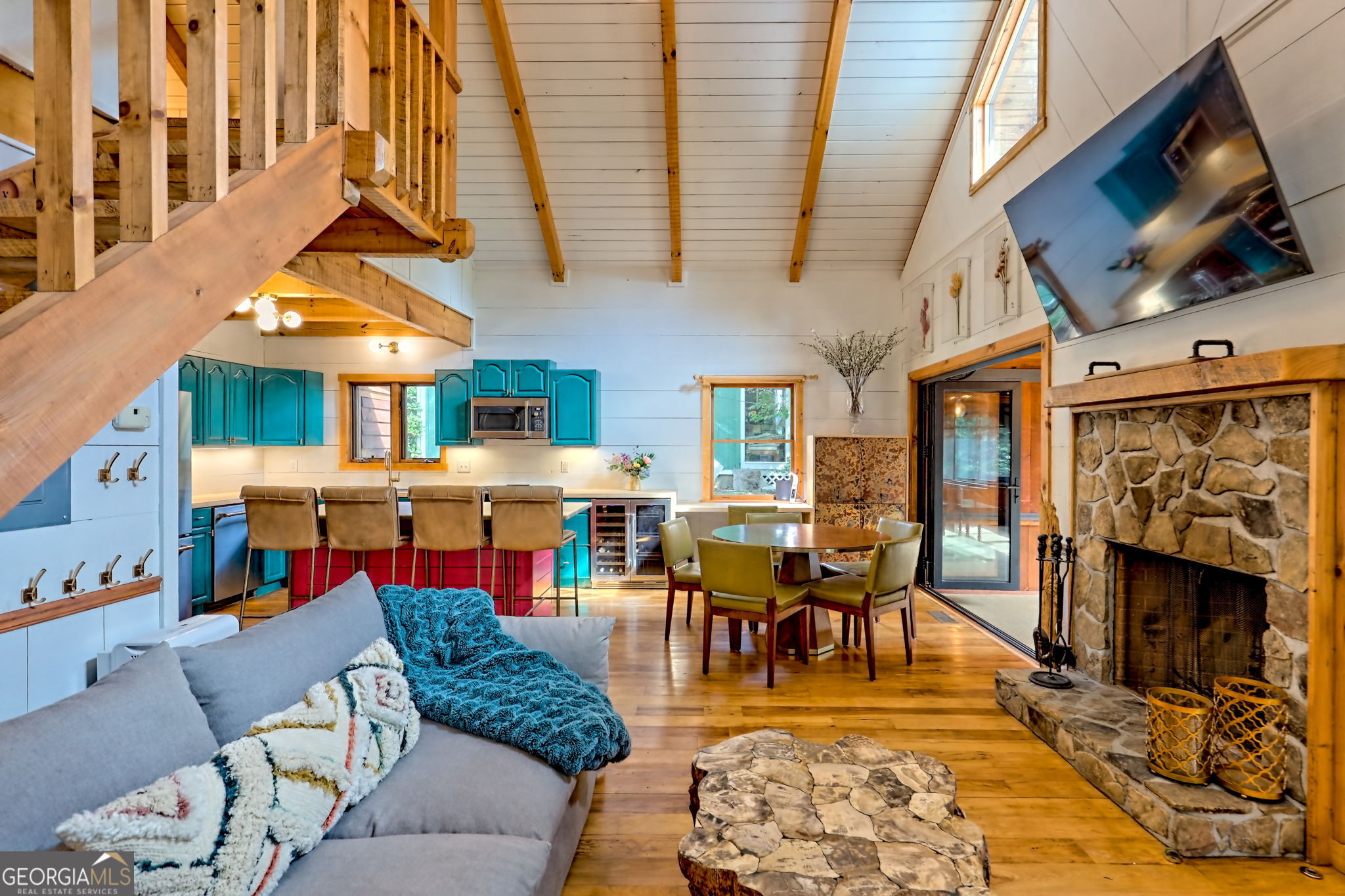 Clayton, Georgia 30525, United States, 2 Bedrooms Bedrooms, ,2 BathroomsBathrooms,Residential,Active,201042